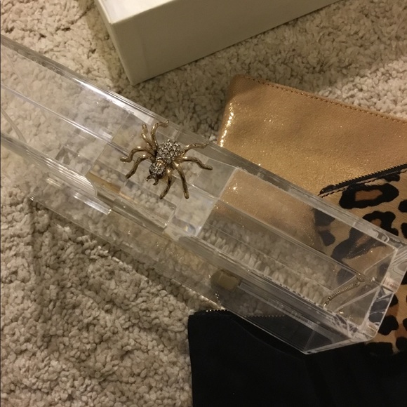 Sold - Picture 5 of 8